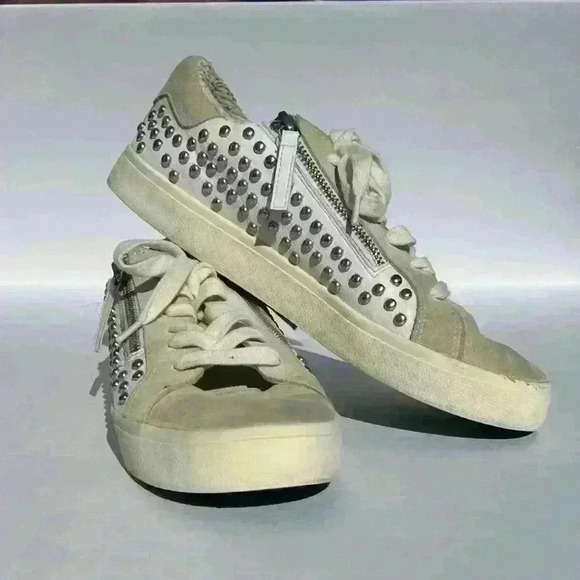 Steve Madden Parka Sneakers - Picture 3 of 11